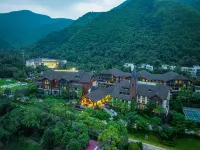 Lutang Hot Spring Resort Hotels in Mianzhu