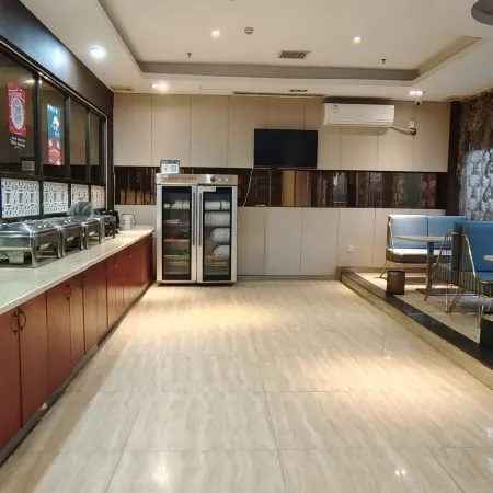 Fangyuan Hotel (Nanyang Xinhua City Plaza Gangda Branch)