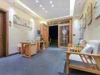 Fengyi Yaju Homestay (Wudangshan Scenic Area Ticket Office)