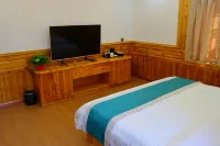 Danba Gehai Courtyard Homestay (Zhonglu Tibetan Village) - Flughafentransfer