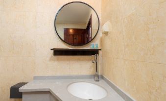 Ejin Horo Banner Lutong Grand Hotel