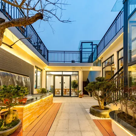 Floral Hotel·Qin Garden Hotel