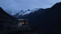 Yanlan Xue Xiu · Snow - domain Secret - land Homestay (Siguniang Mountain Scenic Area Store) Hotel di Xiaojin