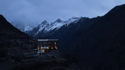 Yanlan Xue Xiu · Snow - domain Secret - land Homestay (Siguniang Mountain Scenic Area Store)