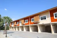 Triple Trees Hotel Hotels near Zeer Rangsit