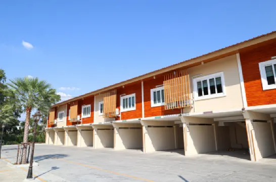 Triple Trees Hotel Hotels near Royal Thai Air Force Stadium (Thupatemi Stadium)