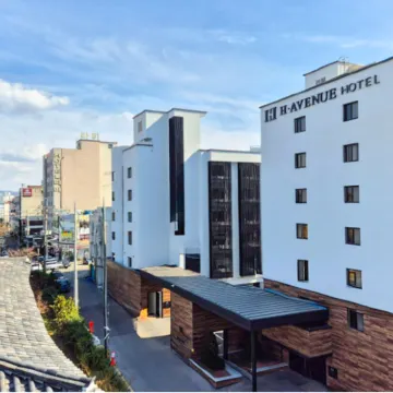 H avenue Hotel Jeonju Deokjin Hotels in der Nähe von Deokjin Park