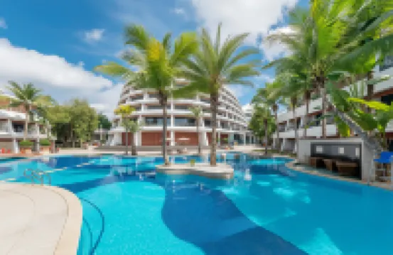 Xinjiang Plaza Holiday Hotel