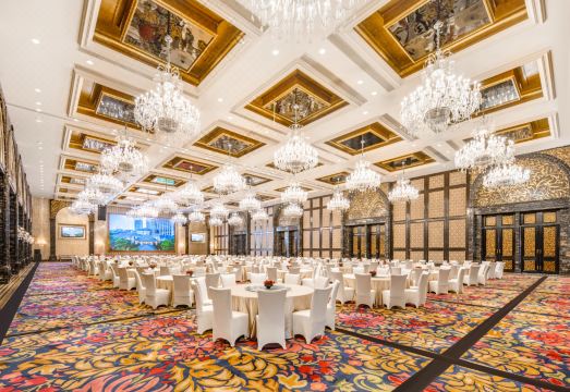 4. 샤토 스타 리버..