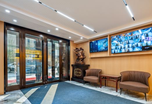 푸화 호텔 (하얼빈 서부기차역 완다광장 지점)