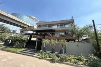 Cyber Vista Отели в г. 