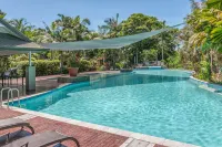 Oasis at Palm Cove