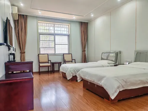 Jiulongyin Hotel - Mountain view
