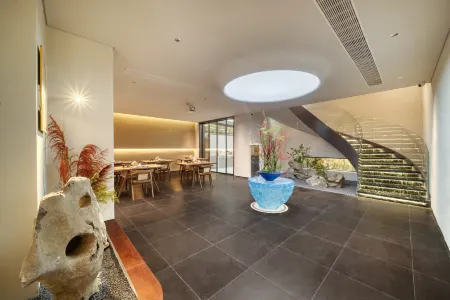 Jingdezhen East Country Hidden Gui Beautiful Residence Отели рядом с достопримечательностью «Moon Lake Scenic Area»