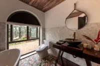 Nature Garden Ecolodge Ninh Binh Hotel a 