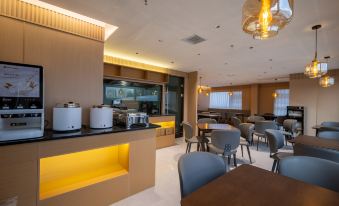 Lanyue Hotel(Taiyuan Wuyue Plaza )