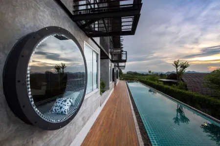 Vino Neste Private Pool Villas Отели в г. Пак-Чонг