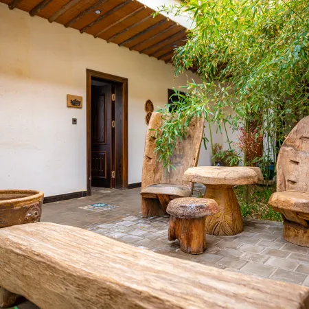 Tang Yunyi house B & B (Dunhuang YueYaQuan store)