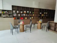 Shangyue Hotel (Lichuan Tenglong Cave Scenic Area Visitor Center Railway Station) - Fitnessstudio