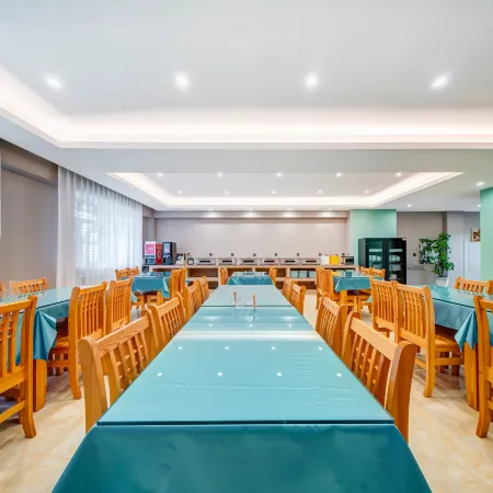 Hotel Hagiogo (Erguna City Museum Store)