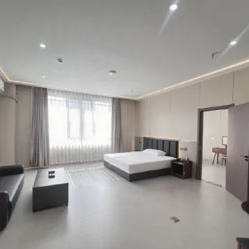 Fenglin Xingye bath Hotel