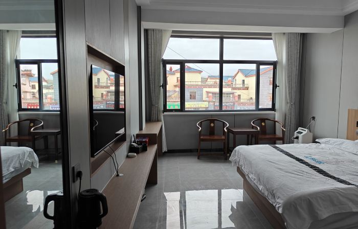 Yunduan Xiaochengju Business Hotel