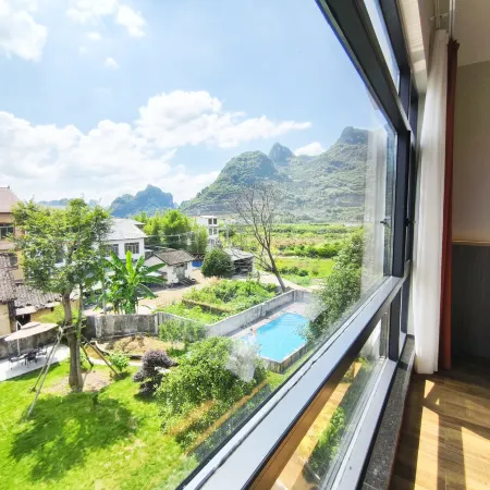 Shanshe Xiyu・Mountain-side Swimming Pool Vacation Boutique Stay (Yangshuo Railway Station)