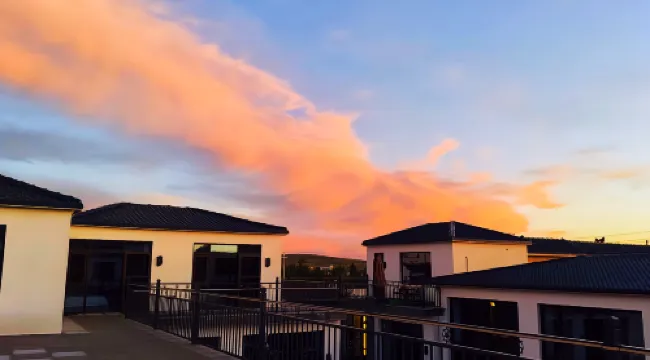 嶼你火山民宿（烏蘭哈達火山地質公園店）