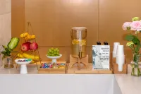 Fengman Hotel Xiangzhou Dream Night Club - breakfast