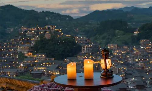 Cloud Retreat ·Summit Gallery Panoramic Homestay (Xijiang Miao Village Viewing Platform)