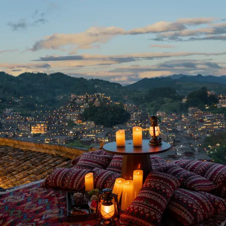 Cloud Retreat ·Summit Gallery Panoramic Homestay (Xijiang Miao Village Viewing Platform)