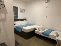 8 ZHENSEN INN