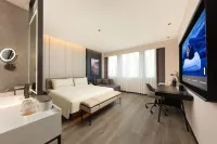 Kaifeng Millennium City Park Henan University Atour Hotel Hotels in Kaifeng