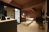 HOTELARRIVE EULJIRO TUM