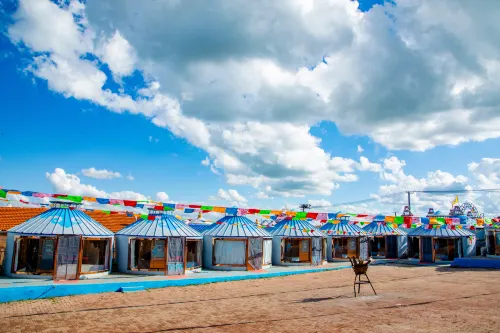 Wulijitai Homestay (Huitengxile Grassland)