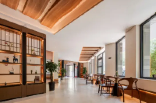 花築·隱世驛常安飯店（西安鐘鼓樓灑金橋地鐵站店）