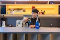 EXCLUSIVE HOTEL - С баром