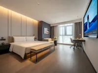 Atour Hotel, Tianying Road Subway Station, West High-tech Zone, Chengdu Hotels near Pidu District