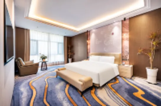 Wuwei Yunding International Hotel