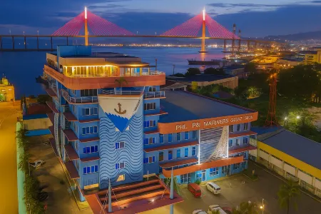 Mariners Court Hotel Cebu Отели рядом с достопримечательностью «Форт Сан Педро»