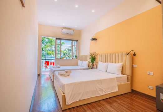 An Homestay Lakeview Apartment