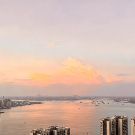 Bojue Designer Apartment (Zhanjiang Jinshawan Beach Haibin Avenue North)