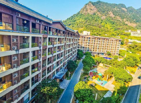 Mountain Forest Hot Springs Apartment (Guangzhou Baishui Village)
