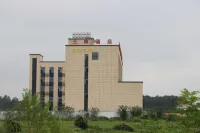 San Nong Hotel (Jinniu Station)