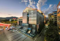 Mercure Hotel  The old town of Lijiang - 4 ดาว