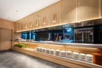 Swan Lake Resort Hotel - فطور