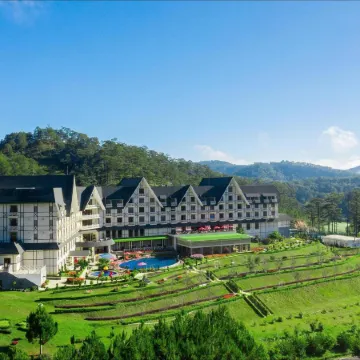 Swiss-Belresort Tuyen Lam