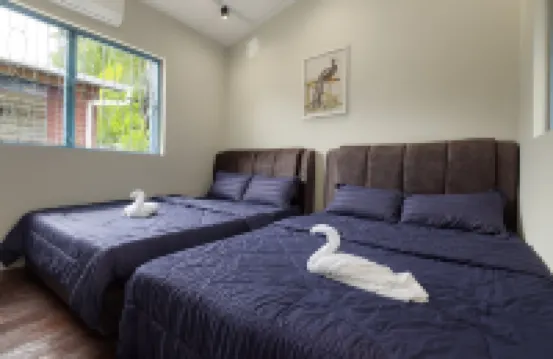 Whitewood Heritagen Villa JB 3BR 14pax Hotels in Stulang Baru