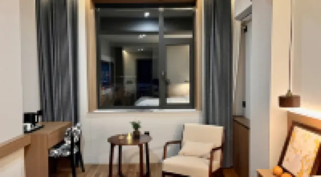 Qingwu Bieyuan Homestay (Hongtong Station)