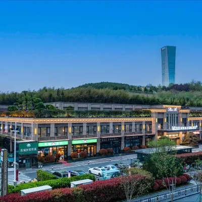 Grand Madison Hotel Jinan Hanyu Jingu Hotels near Black Dragon Valley